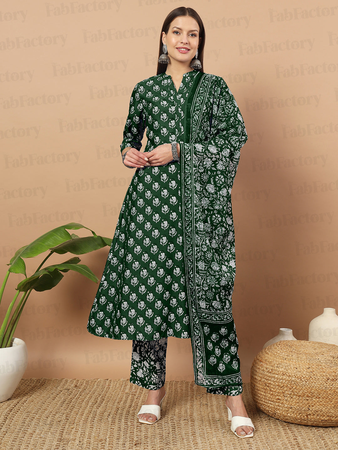 B.Green Collar Neck Printed Poly Rayon Kurta, Pant & Dupatta - The Fab Factory