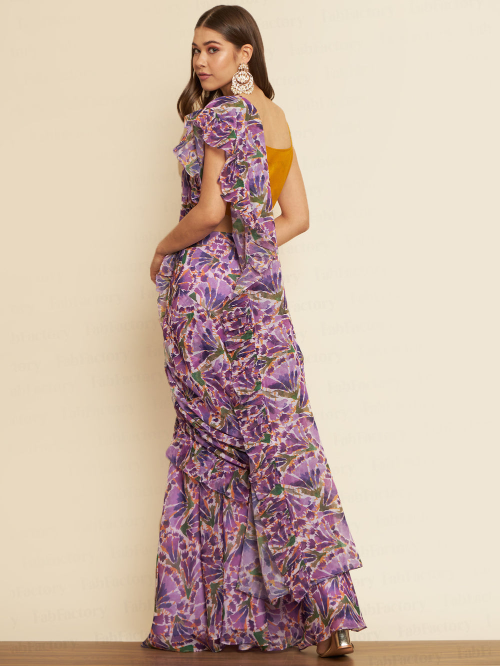 LAVENDER SQUARE NECK SQUARE NECK ANKLE LENGTH GEORGETTE SAREE SET - The Fab Factory